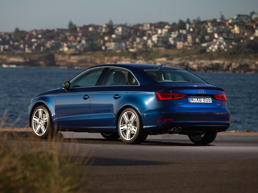  Audi A3 Sedan 1.8 T (8V) 2013 года  (AU) (фото 8 из 15)